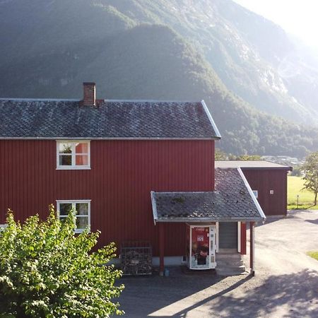 Andalsnes Hostel Екстериор снимка